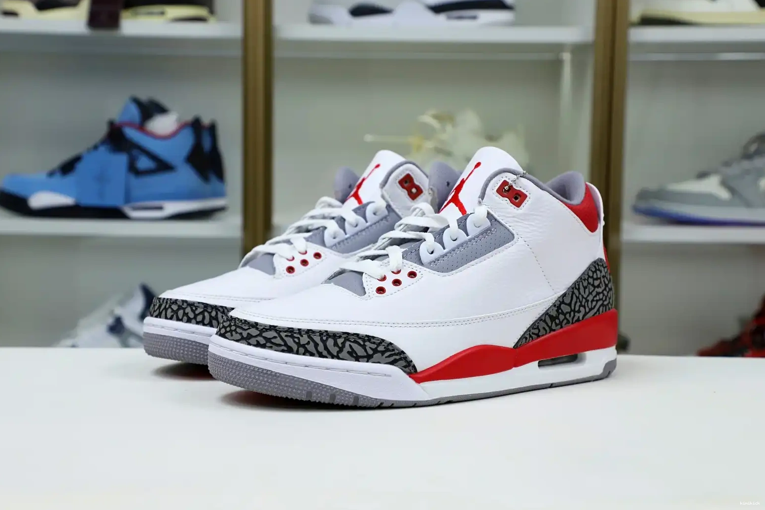 JORDAN AIR 3RETRO Kimikick 0424